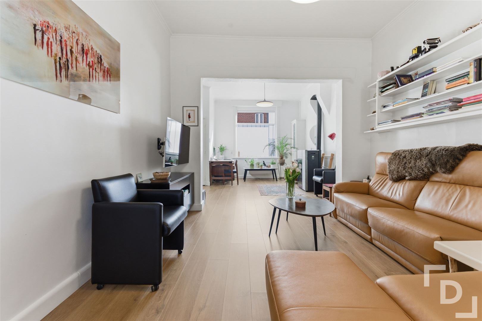 Ruime energetische woning met uitweg en lostaande garage in centrum Ieper. - foto 5