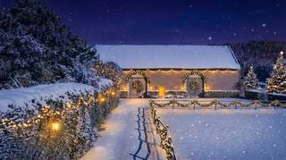 Tiendeschuur, 1 hoek woning, in een deel van het Kasteel van Dormaal.De Tiendeschuur doet dienst als karaktervol en hoogwaardig afgewerkt...