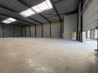 Ontdek dit gloednieuw KMO Project Gruuthuse in Oostkamp.Gelegen op strategische locatie in centraal West-VLaanderen van Project Gruuthuse. Momenteel...