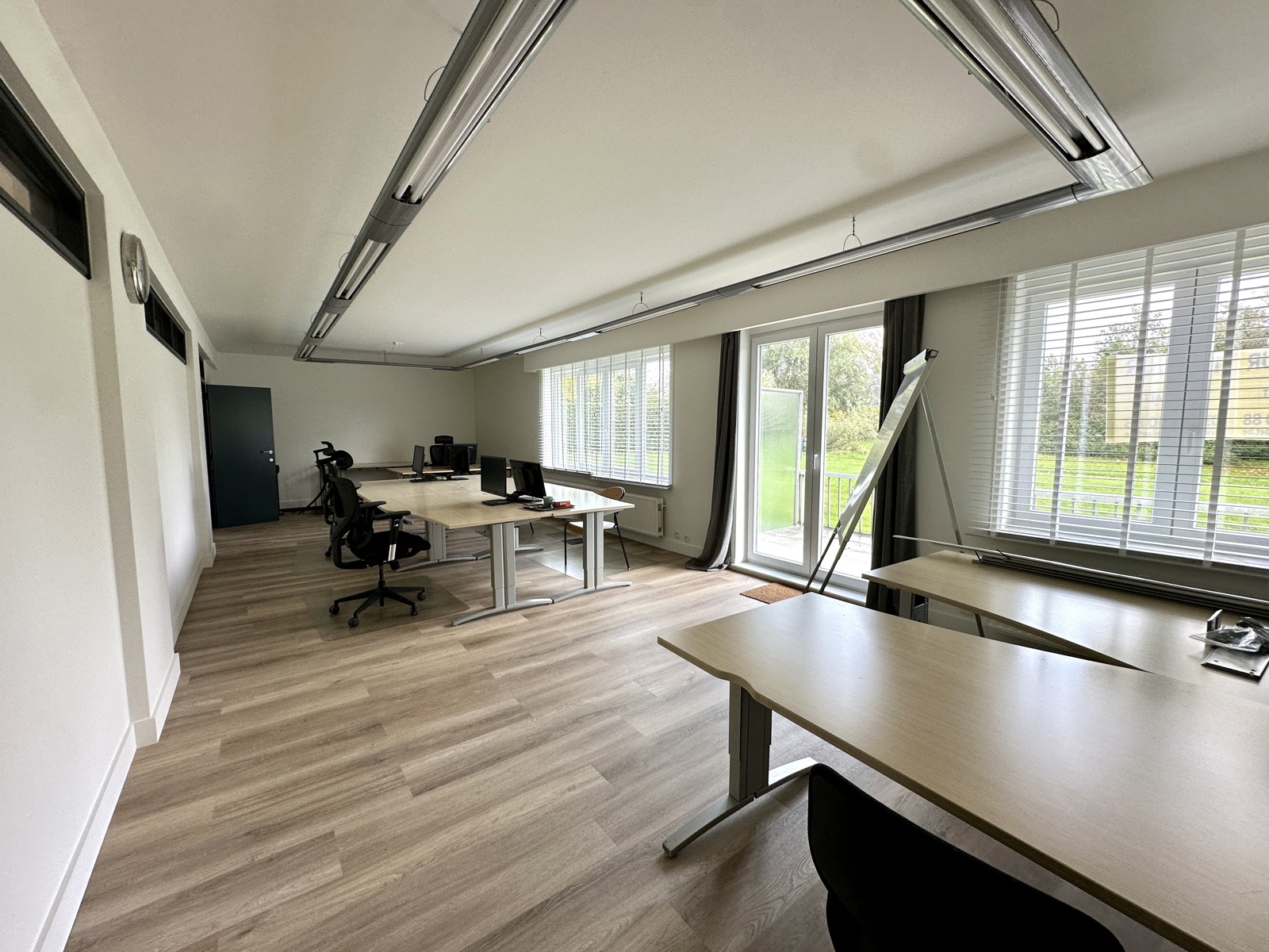 Commercieel gelijkvloers op toplocatie in Edegem - foto 2