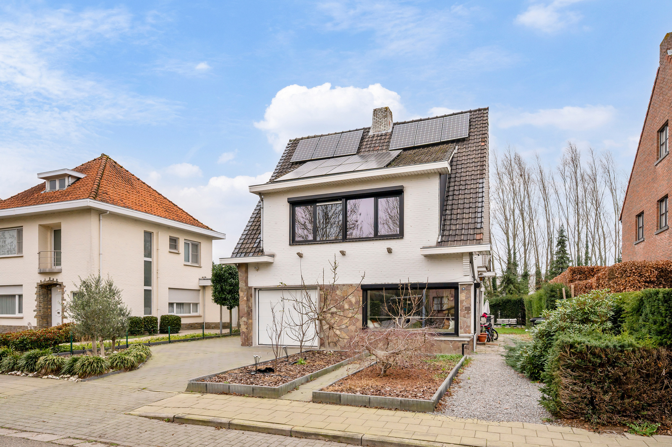 Instapklare vrijstaande woning met 4 slaapkamers,  - foto 2