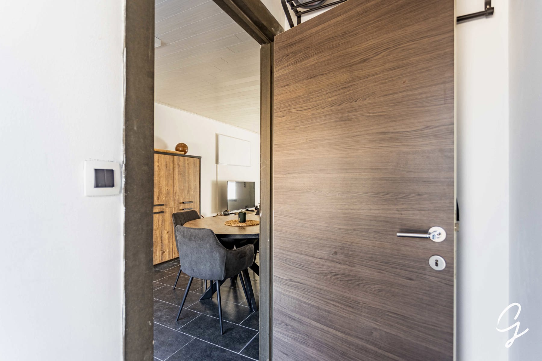 Gerenoveerde woning met 3slp en garage te Schoonaarde - foto 5