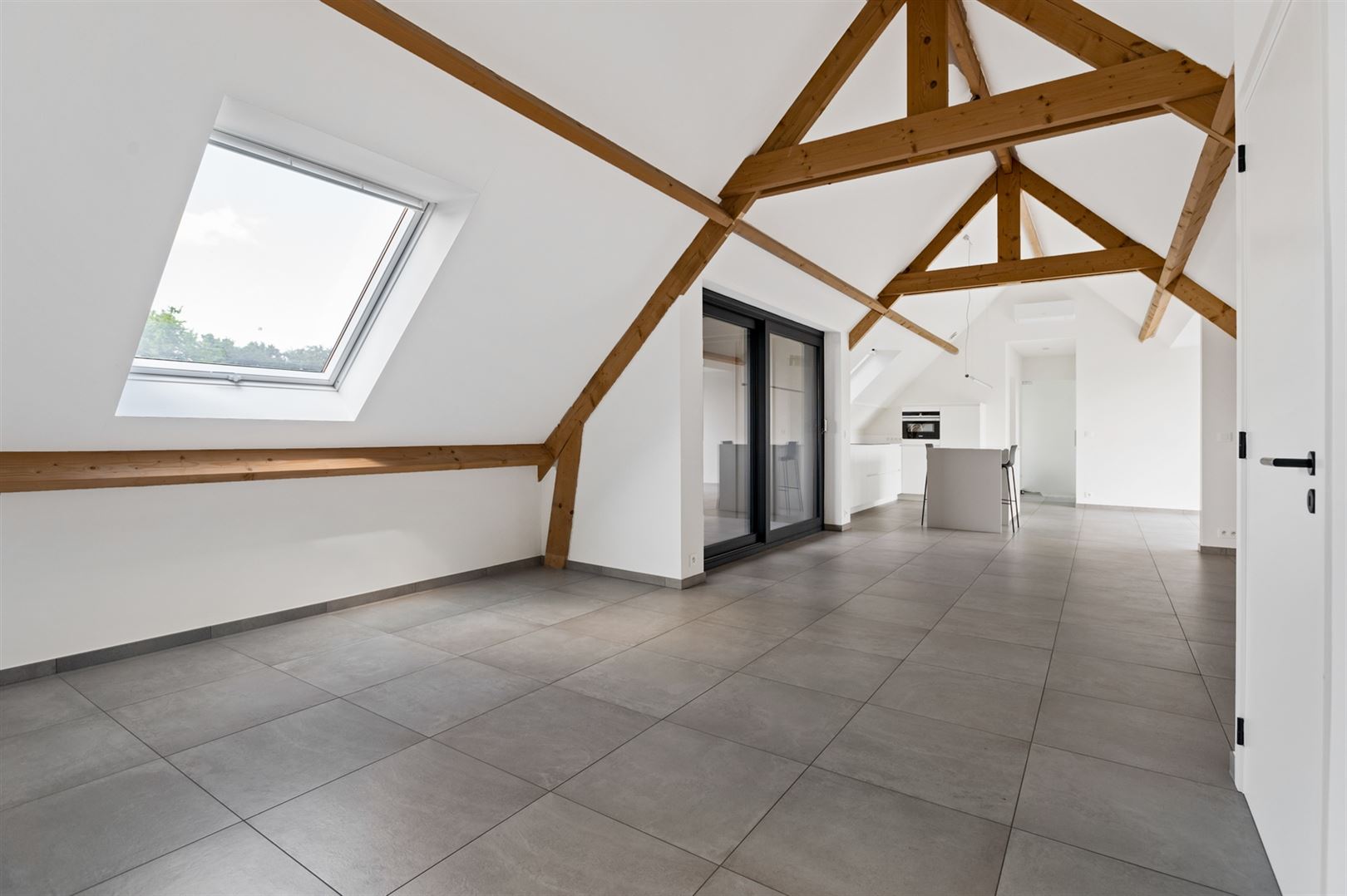 Recente penthouse ca. 114m2 met inpandig terras en optionele parking. - foto 4