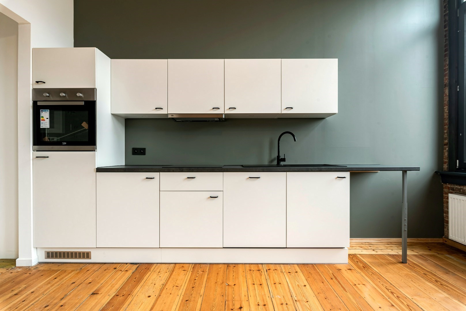 Pareltje tussen het MAS en de oude stad! - foto 2