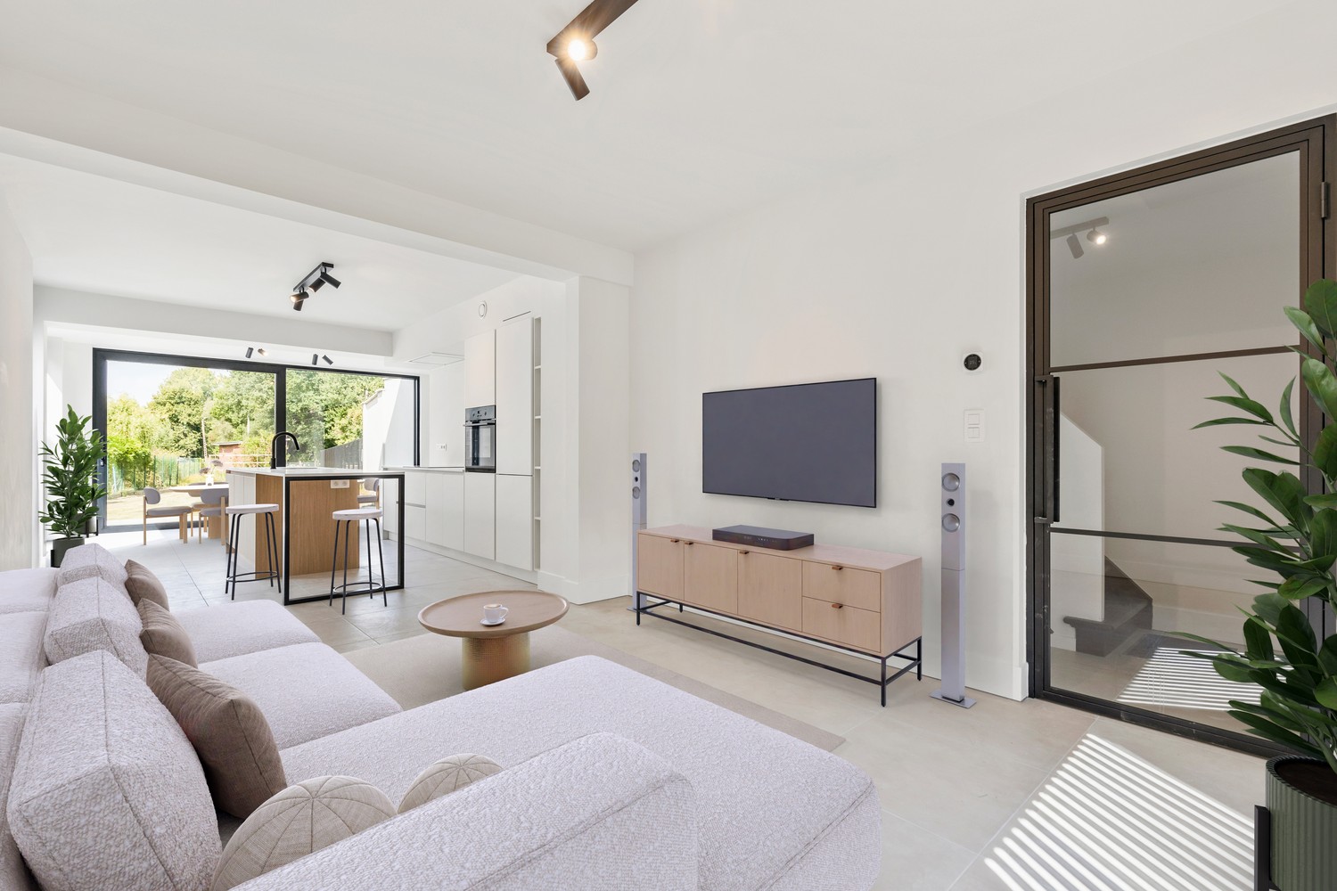 Energiezuinige woning met 3 slpkrs en leuke tuin aan 6% BTW - foto 1