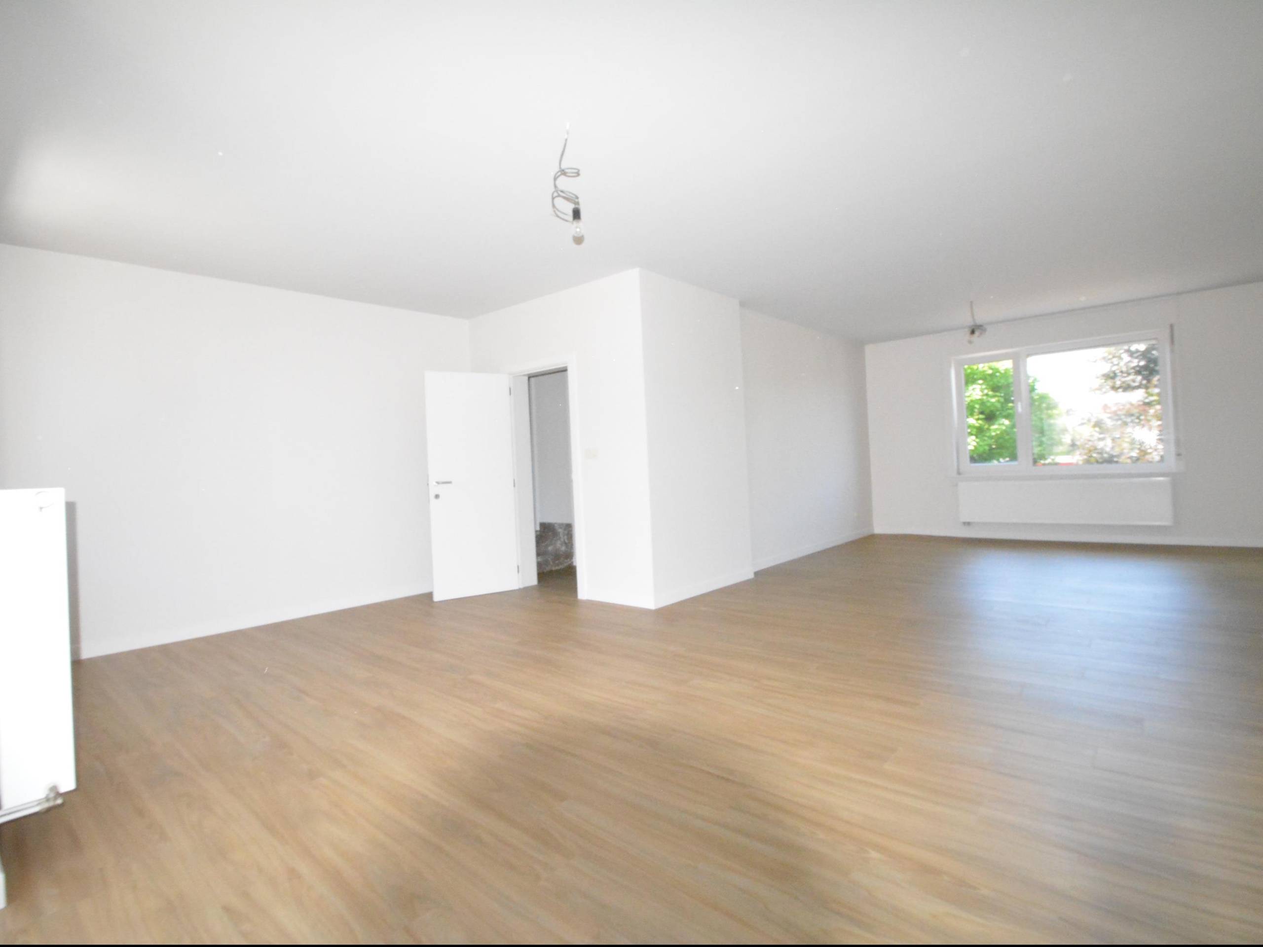 Appartement te huur in Harelbeke met 3 slaapkamers - foto 2