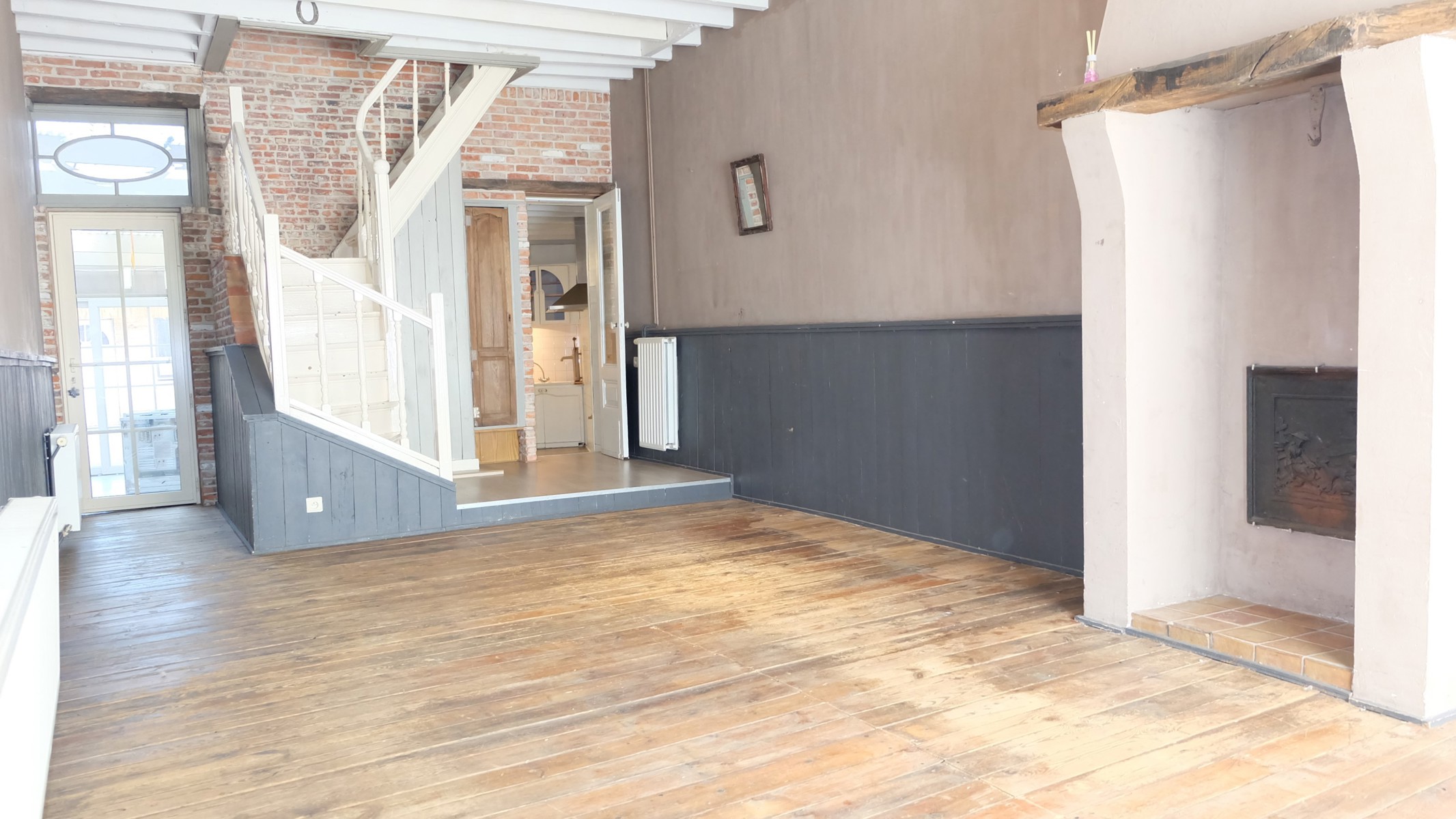 Charmante woning op het mooiste dorpsplein te Haasdonk - foto 5