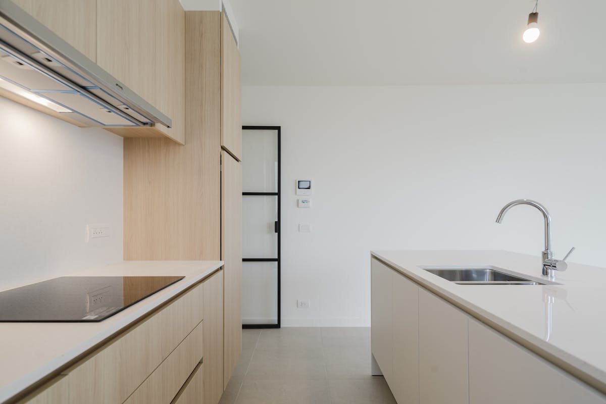 3-bedroom apartment for sale on the waterfront in Harelbeke - photo 2