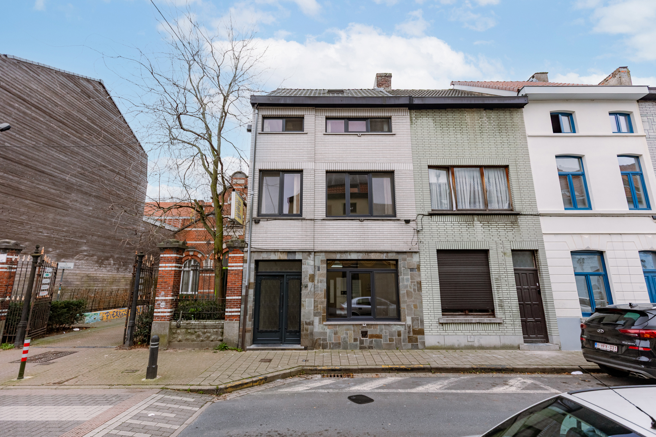 Ruime stadswoning met 5 kamers en tuin nabij centrum Gent - foto 1