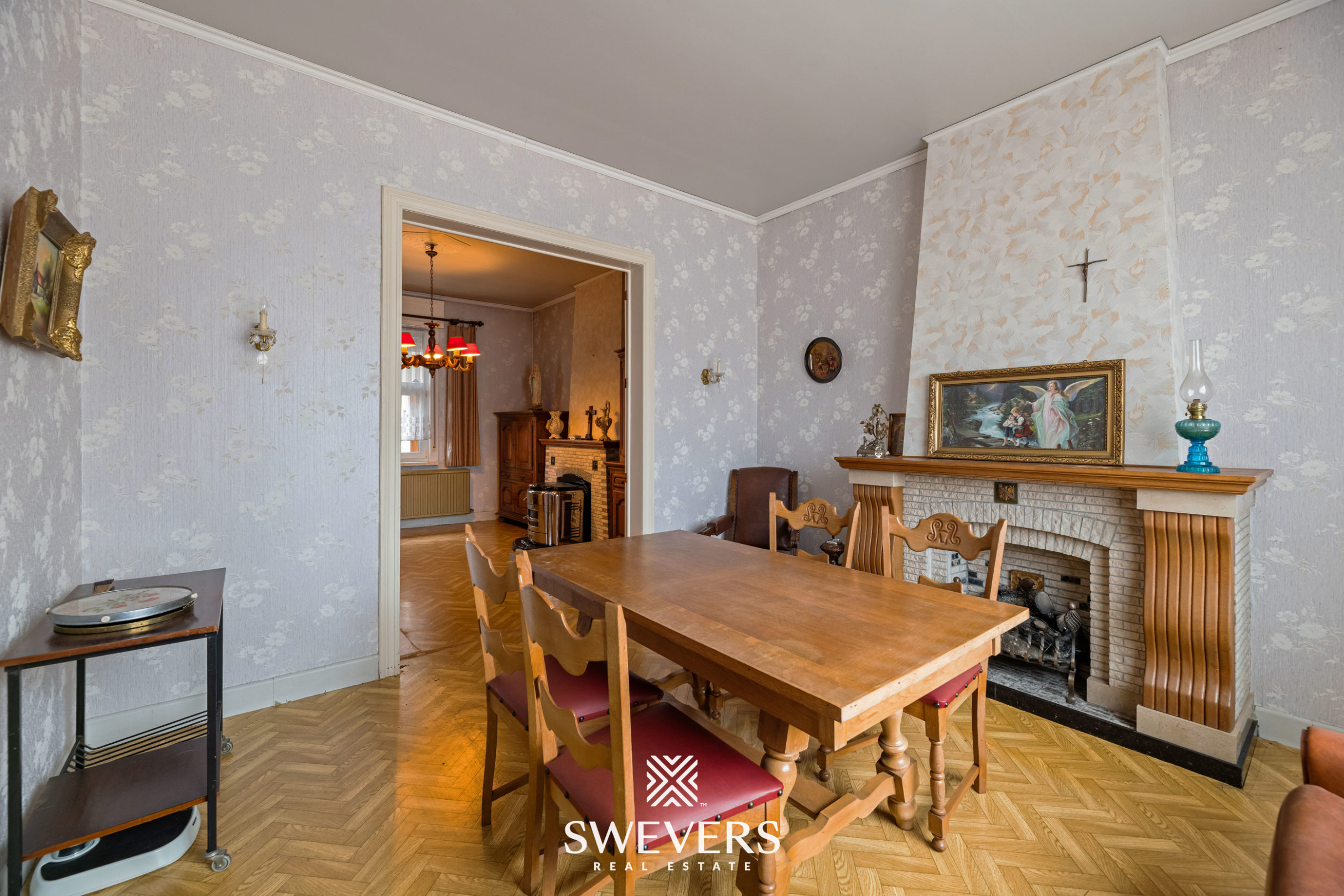 Gezellige halfopen bebouwing toe aan renovatie met mogelijks 3 slaapkamers te Koersel - foto 4