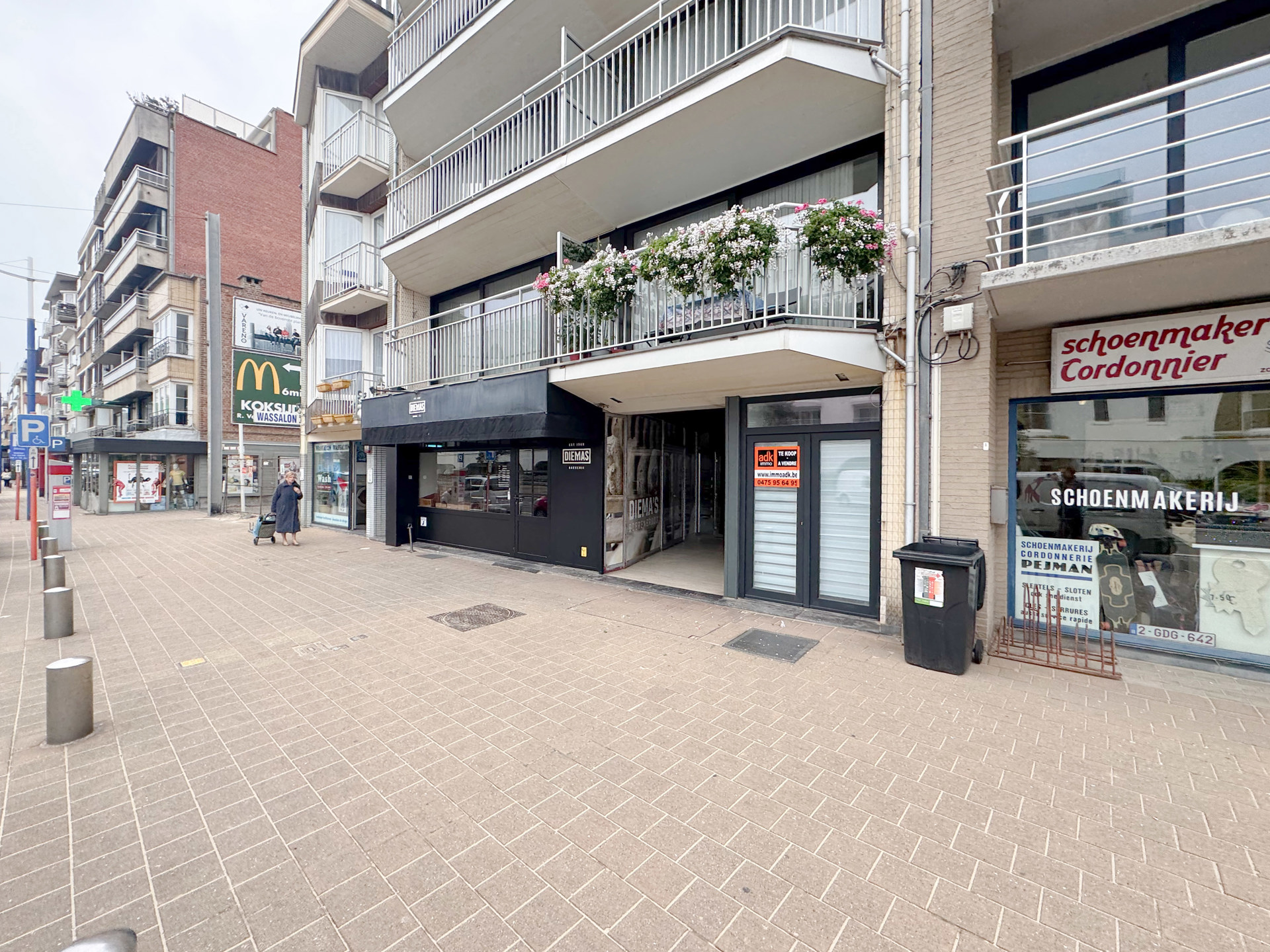 Ruim gelijkvloers pand met talloze mogelijkheden - foto 2