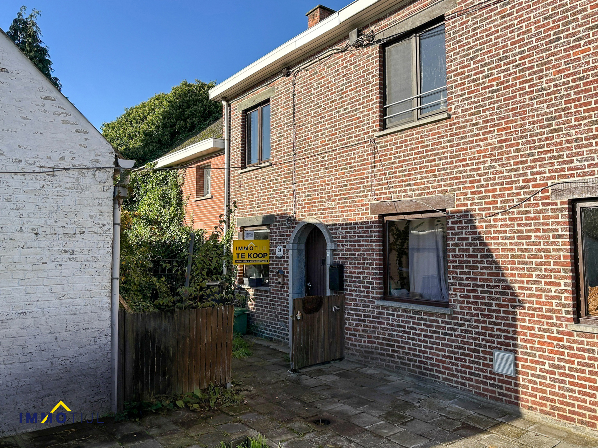 Af te werken woning met zonnige tuin in rustige omgeving! - foto 1