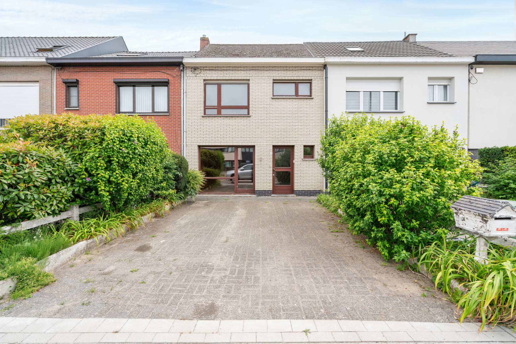 Te renoveren woning met 3 slaapkamers  - foto 1