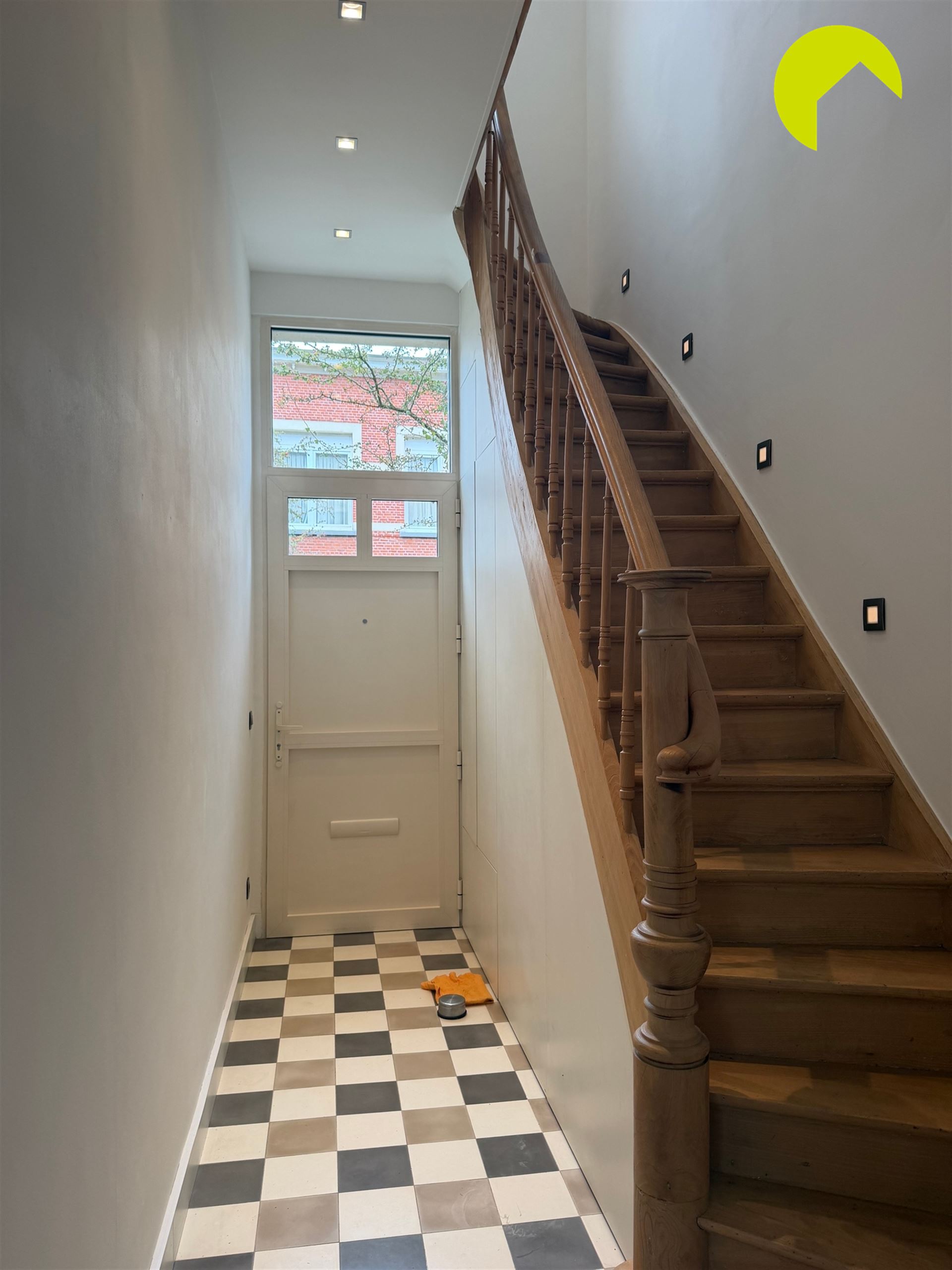 Instapklare woning  met 3 slaapkamers en zonnige tuin!  - foto 2