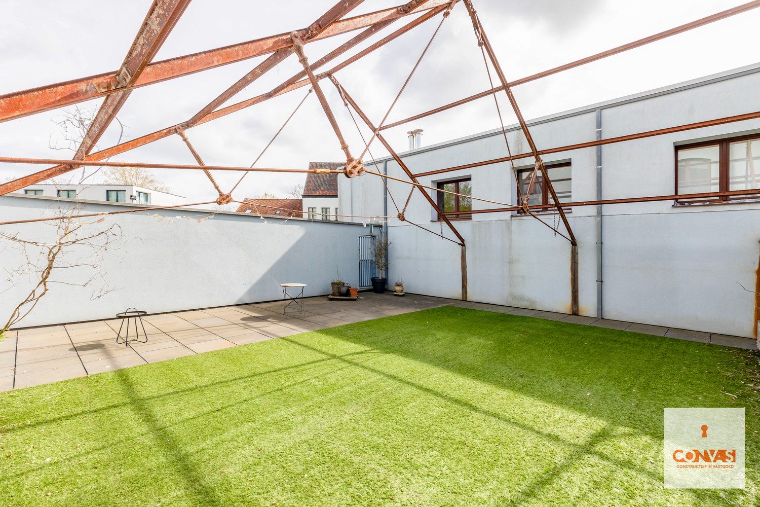 Instapklaar appartement met ruim terras op toplocatie - foto 4