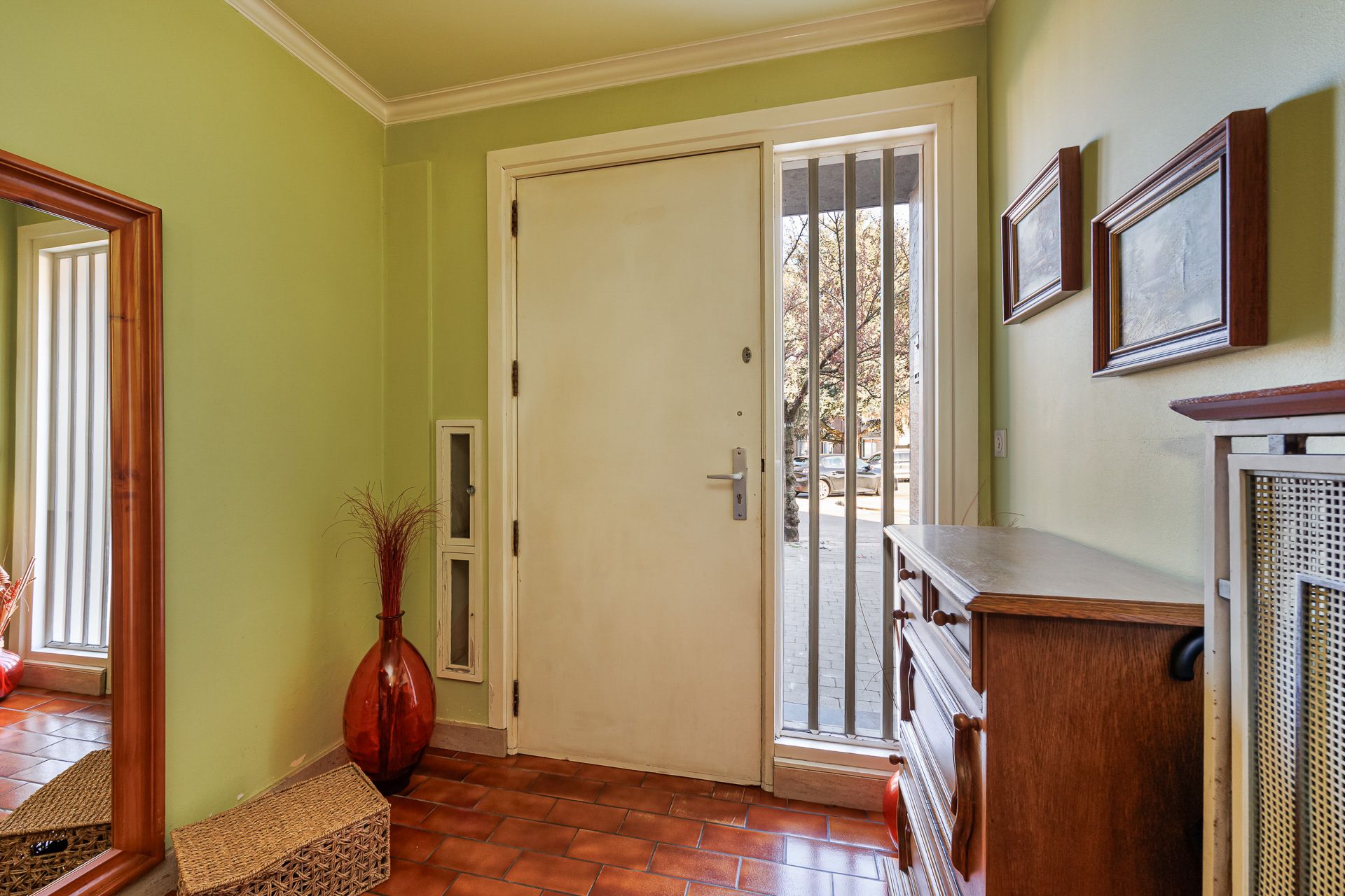 Te renoveren bel‑étagewoning in hartje Wilrijk! - foto 2