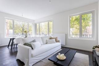 Hecht u veel belang aan energiezuinig wonen? En zoekt u een appartement (90m²) dat volledig gerenoveerd is? Dan stellen wij graag dit appartement...