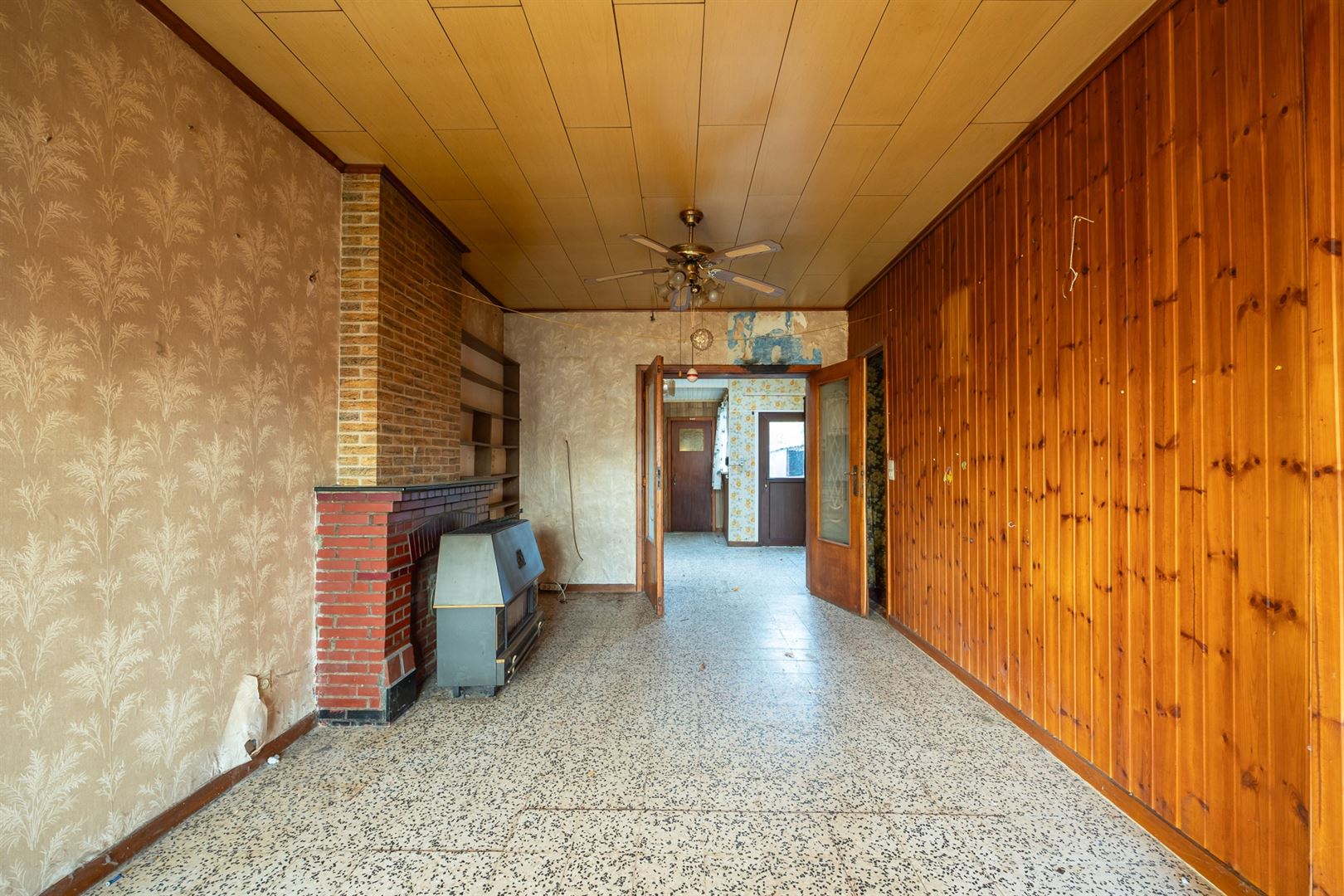 Te renoveren hoekwoning met uitbreidingspotentie - foto 4