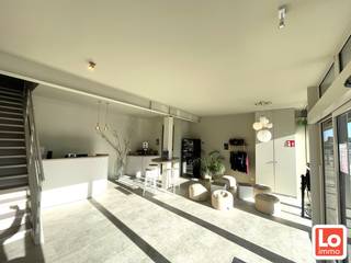 Commercial à louer à Lochristi