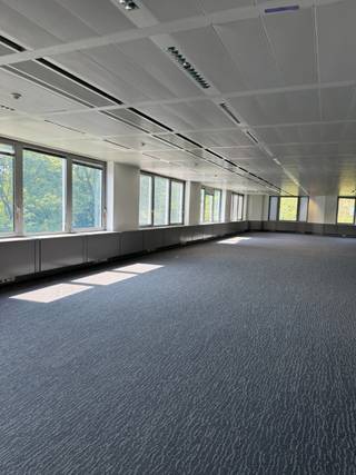 Commercial for rent in Waterloo