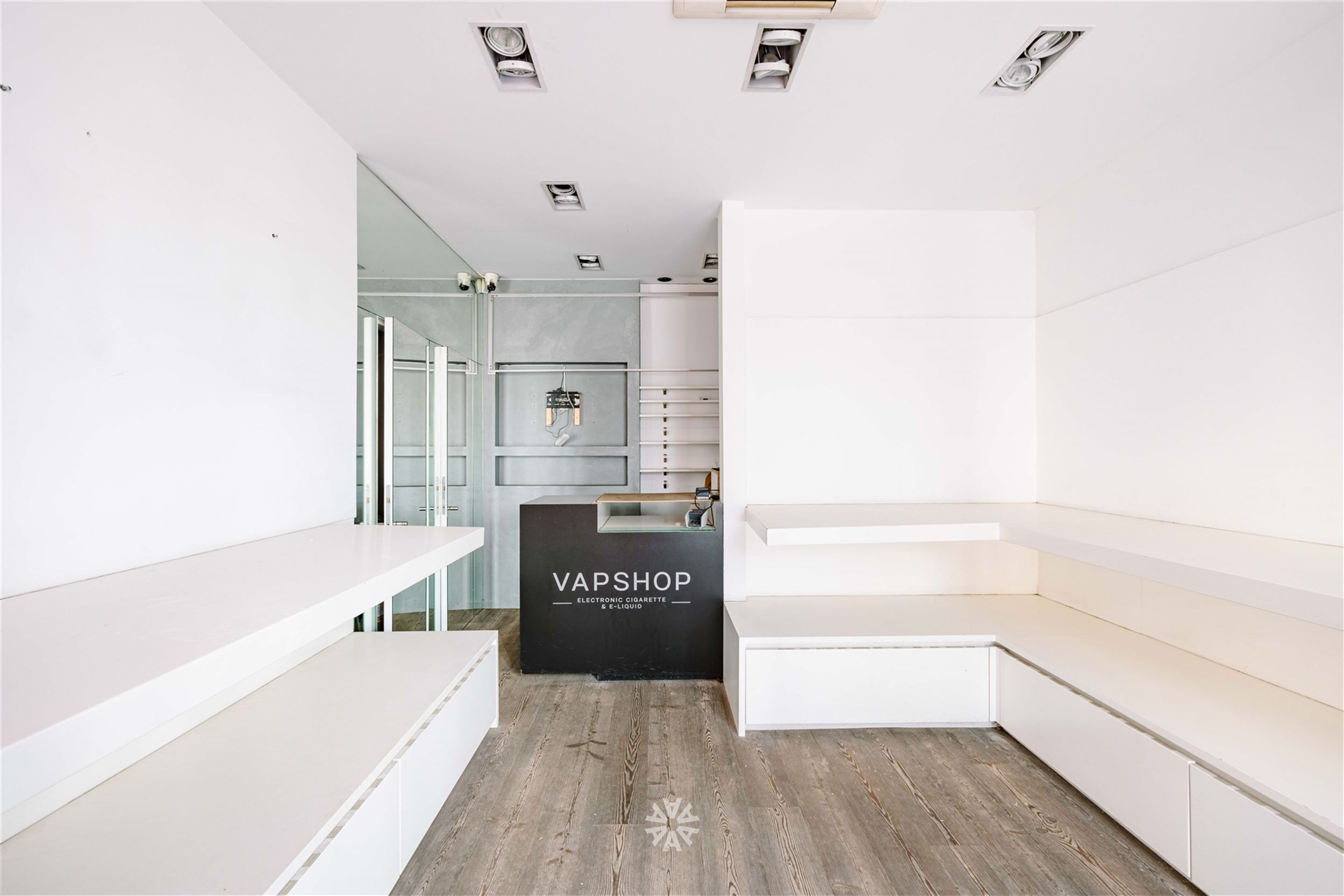 GENT BINNENSTAD - Uniek handelshuis op commerciële toplocatie - foto 2