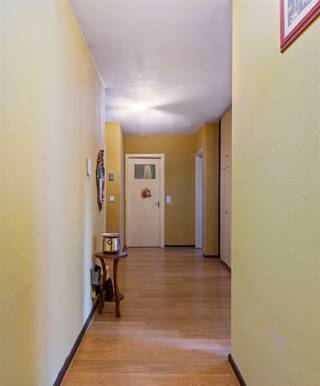 Energiezuinig 3slaapkamer appartement in Halle centrum.In een vernieuwde residentie op de hoek met de Arkenvest (enkel toegankelijk voor bewoners en...