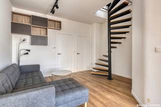 Charmant duplexappartement met 1 slaapkamer en zonnig terras, gelegen in het hart van Antwerpen. Alle voorzieningen, openbaar vervoer en een...
