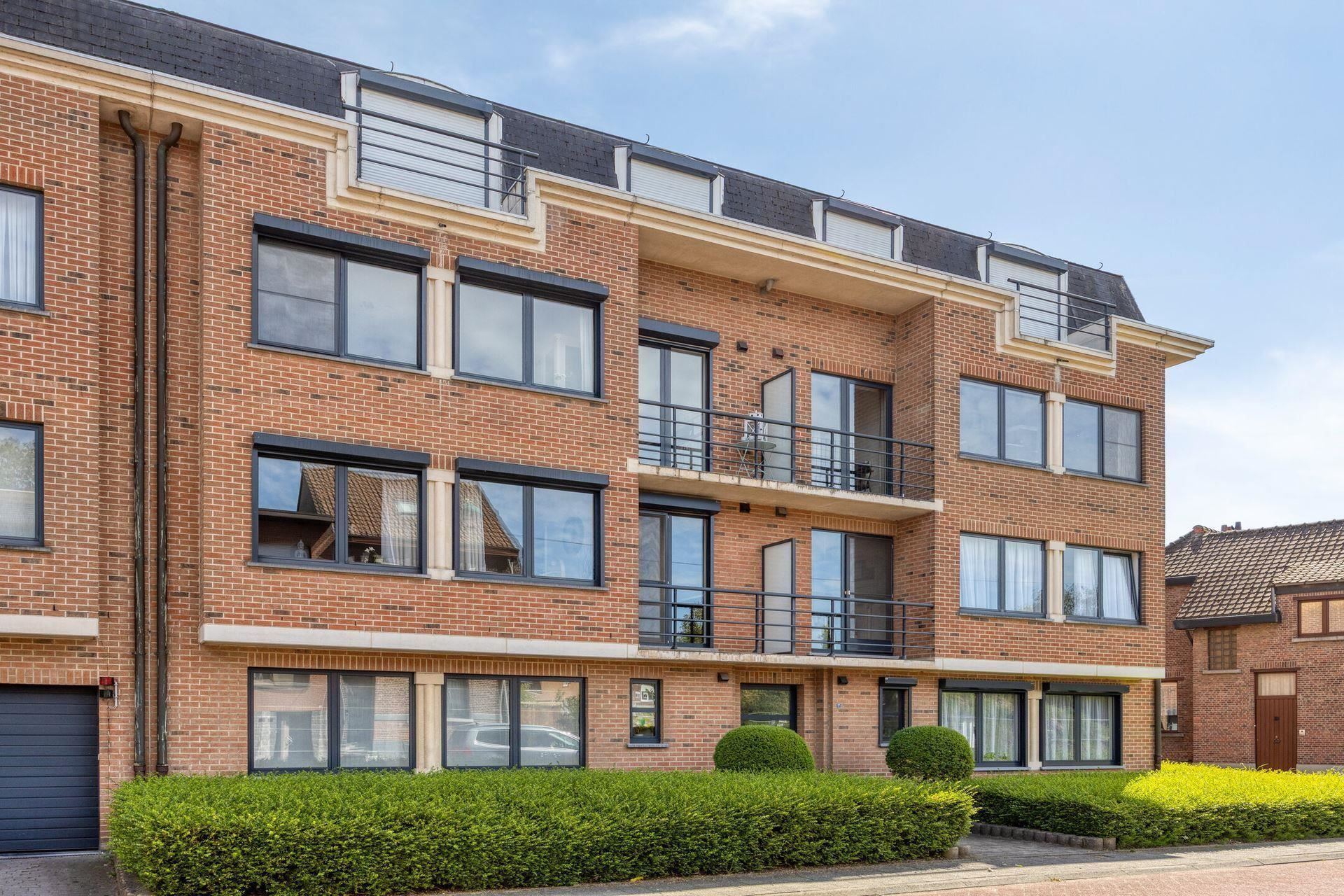 Appartement met 2 slaapkamers en terras - foto 1