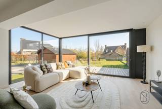 TOP-LOCATION, HIGH-QUALITY NEW-BUILD HOME, STYLISHLY FINISHED! (+ 21% VAT)Layout: entrance hall with staircase, cloakroom and separate toilet, bright...