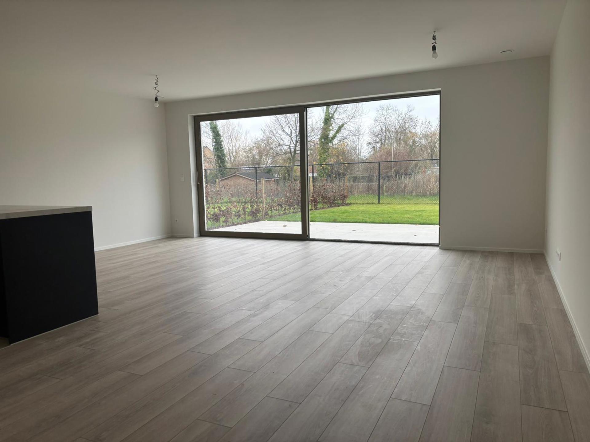 gelijkvloerse stapelwoning W0.5 met 2 slaapkamers en tuintje - foto 3
