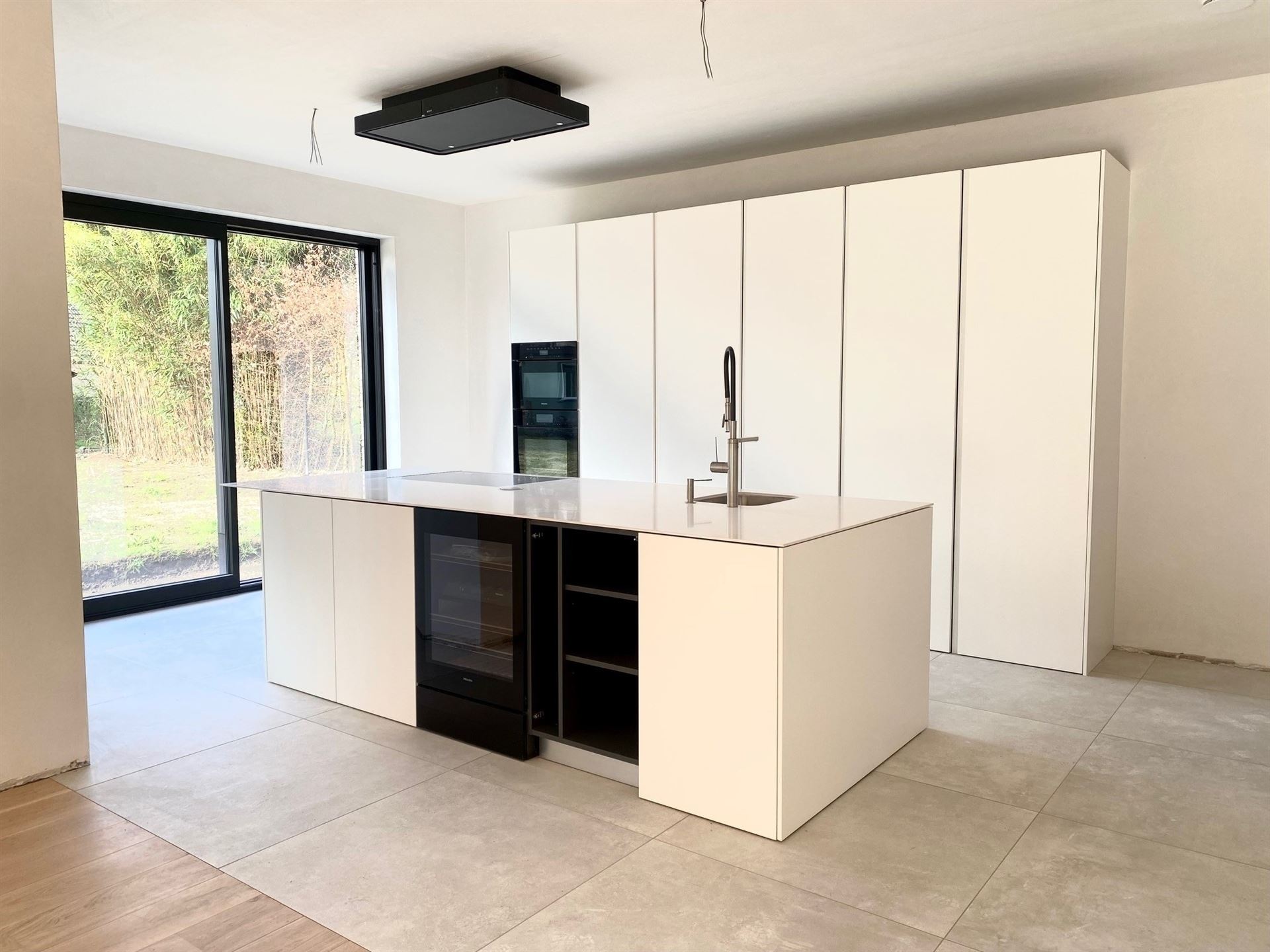Moderne en grote nieuwbouwvilla met zuid-gerichte tuin! - foto 4