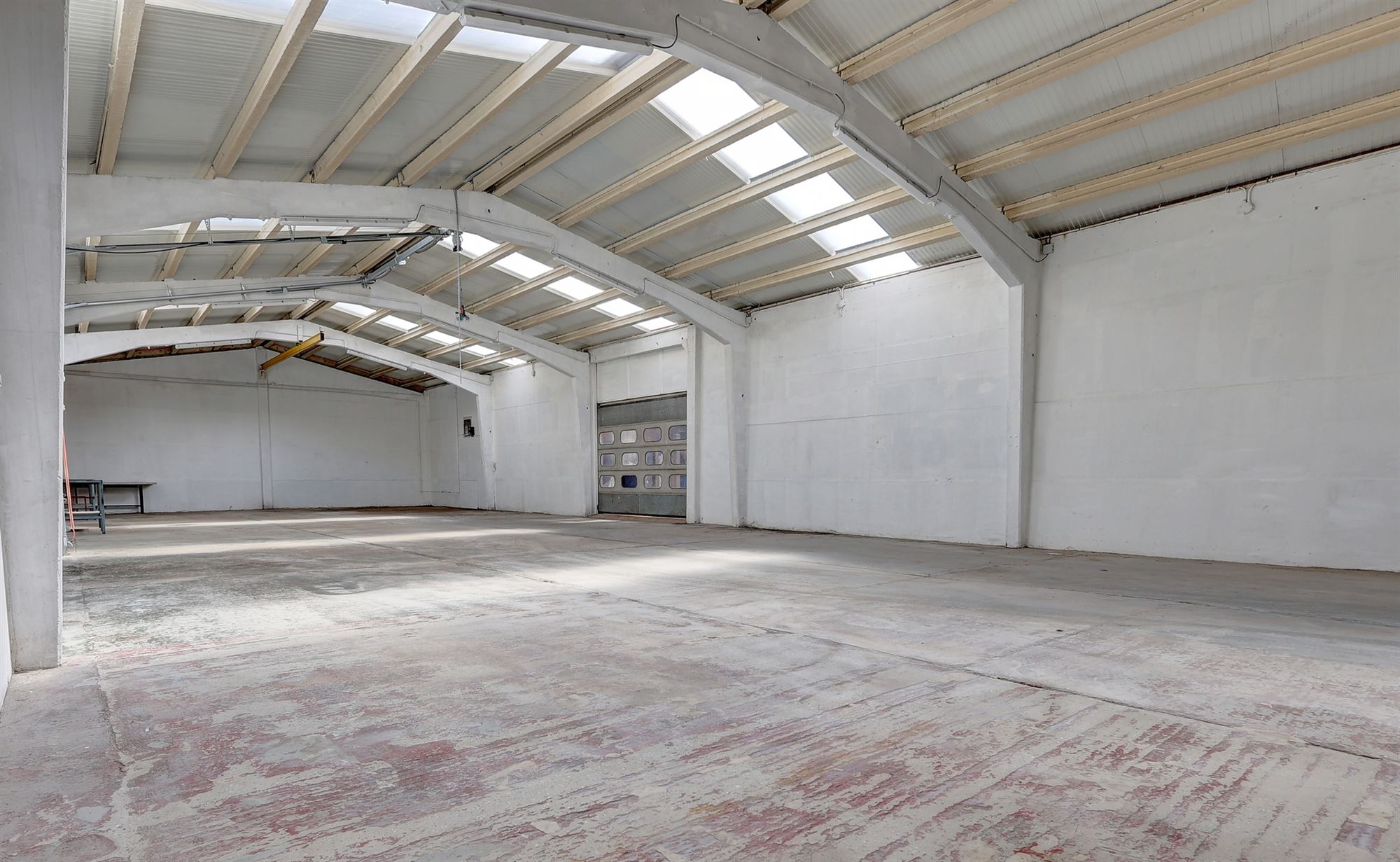 Commerce avec appartement - photo 3