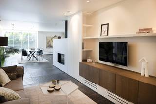 Kijk voor deze woning gerust verder dan het EPC! Na het vervangen van de brander bekom je reeds een EPC label D. In de www.leenstraat38.be...