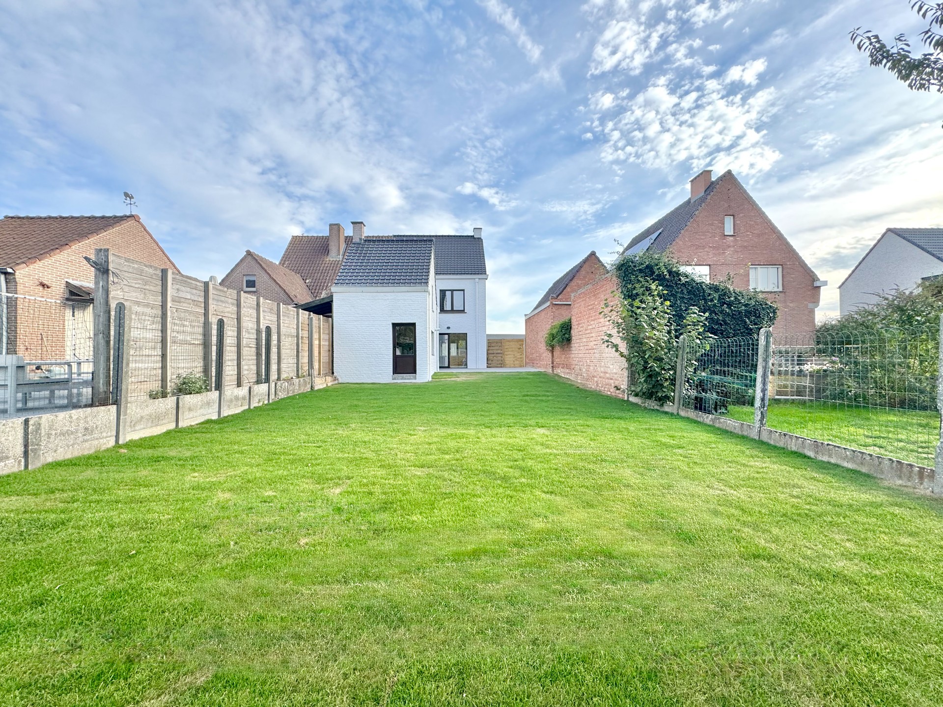 TIJDLOOS GERENOVEERDE HALFOPEN WONING OP 370 m² - foto 5