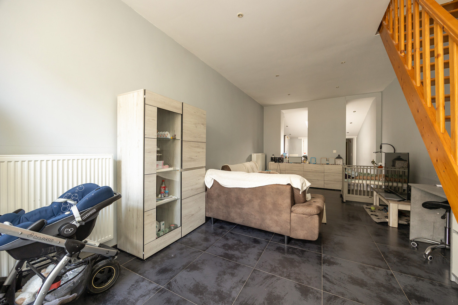 Charmante en instapklare starterswoning met grote Zuid-tuin - photo 2