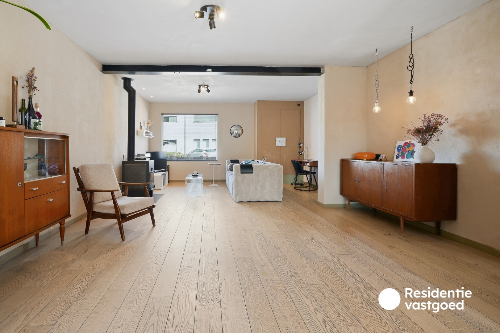 Smaakvol gerenoveerde woning met garage en zonnige tuin in hartje Keiem! - foto 5