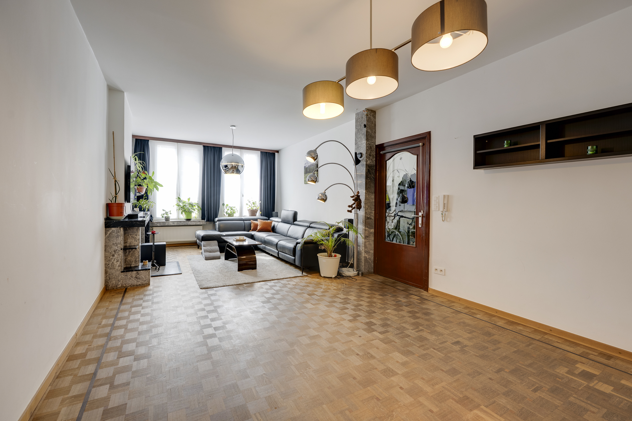 Witte gevel met tuin, véél ruimte en energetisch comfort - foto 4