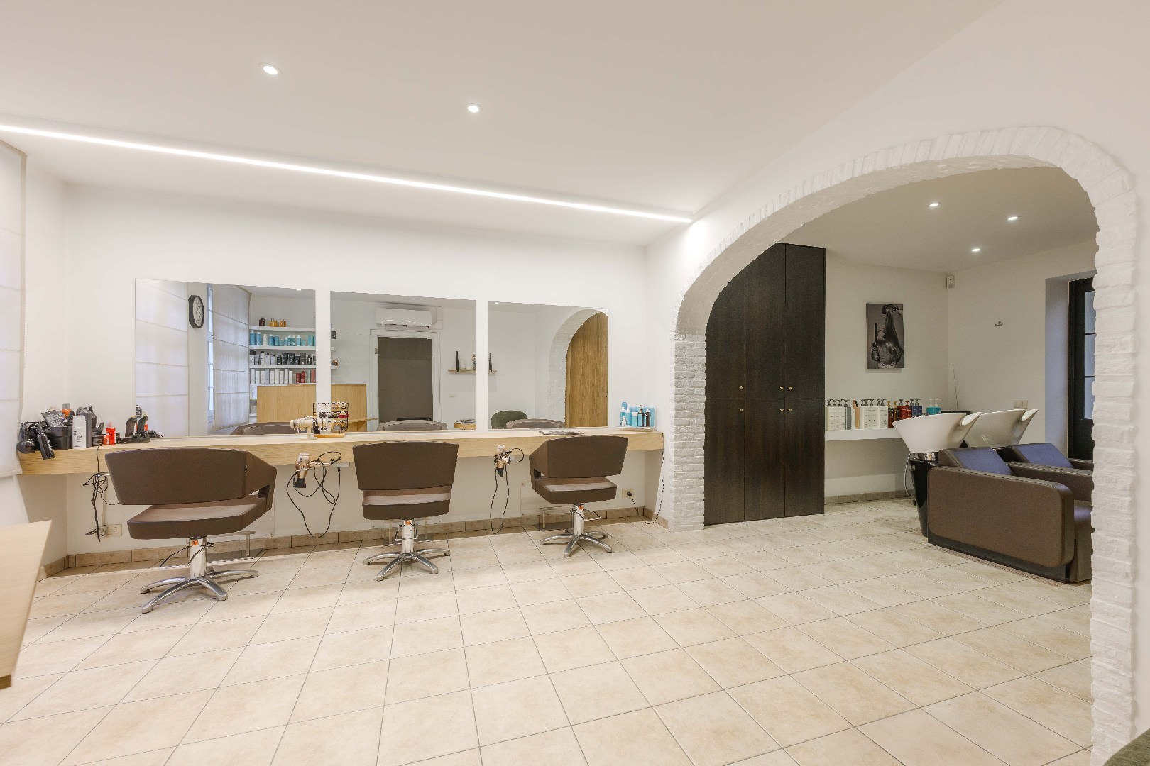 PRACHTIGE HERENWONING MET HEDENDAAGS MODERN COMFORT - foto 3