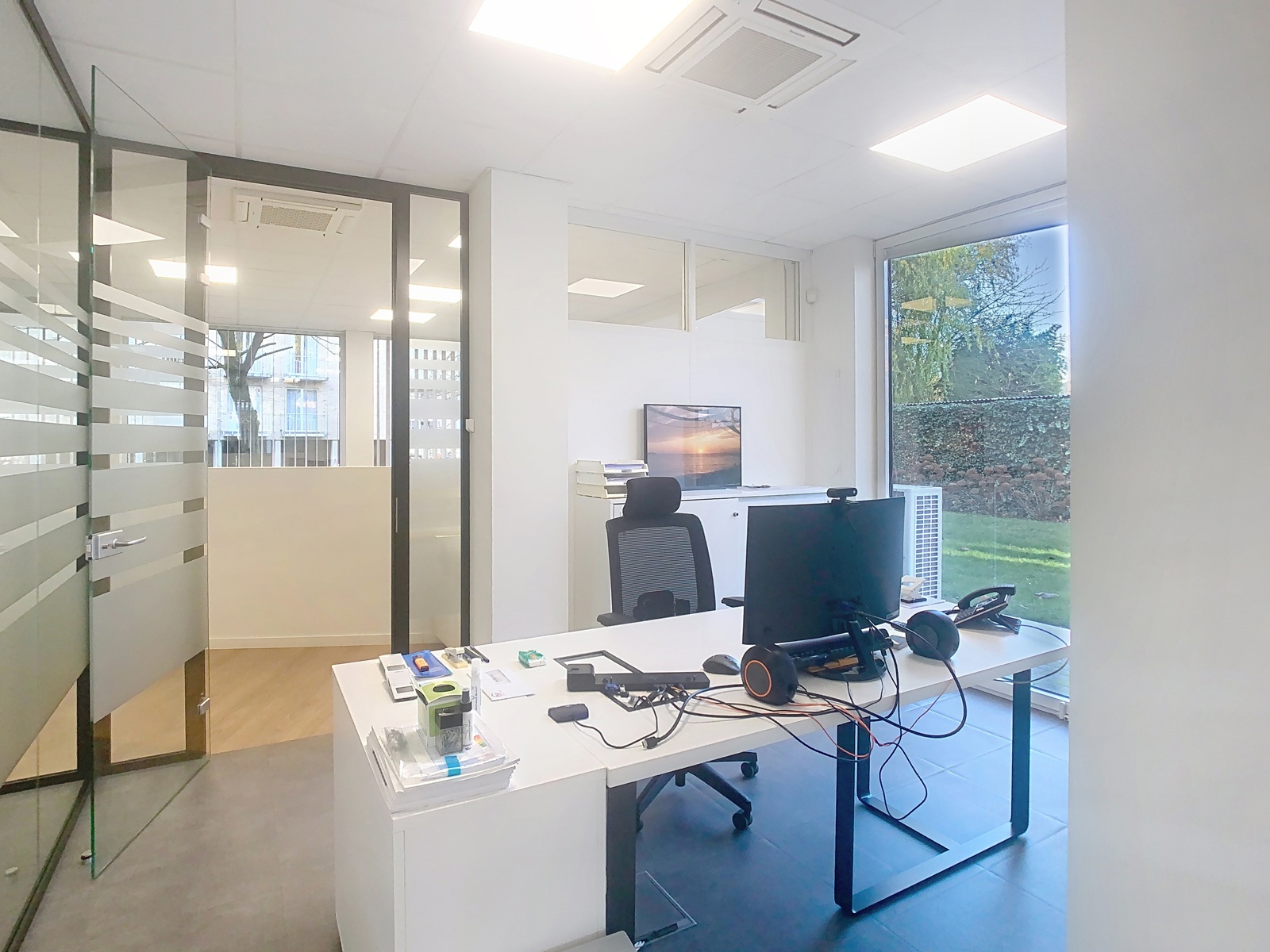 Commercial à louer à Louvain - photo 5