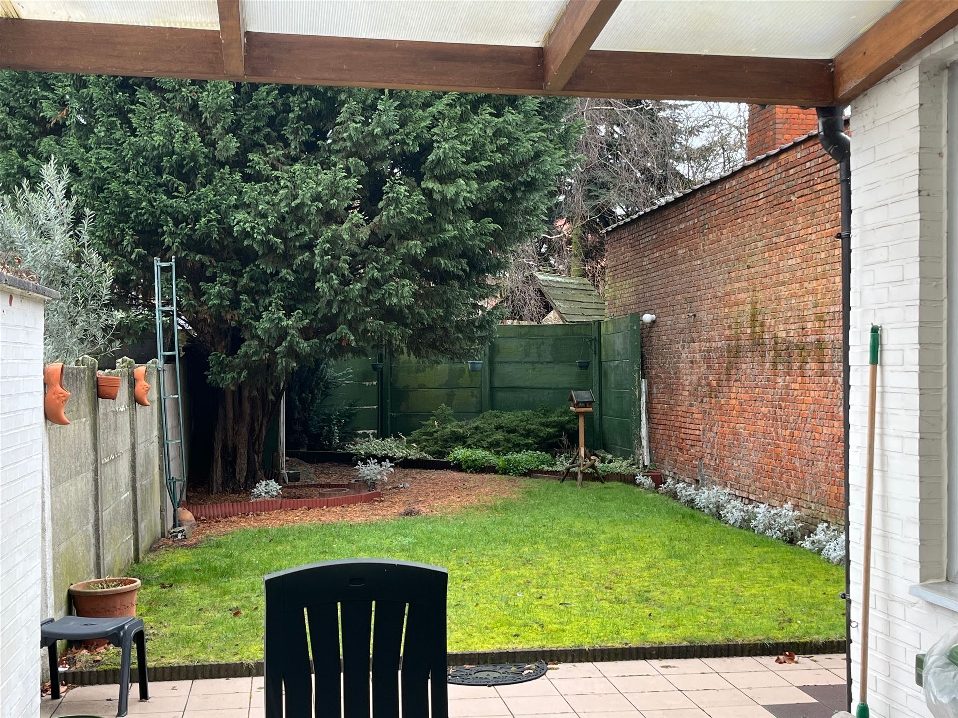 Gelijkvloersappartement met mooie tuin en overdekt terras - foto 3