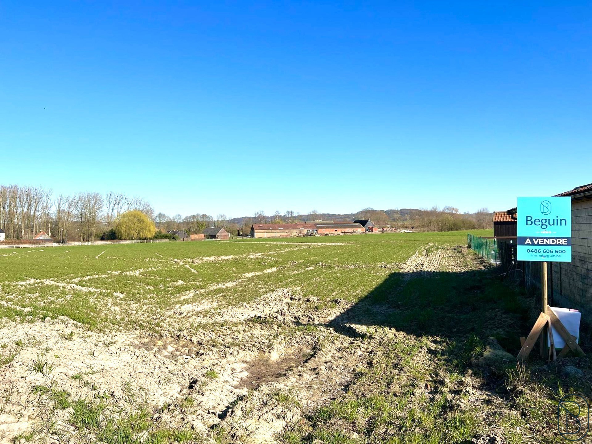 Rustig gelegen bouwgrond van 1329m2 - foto 1