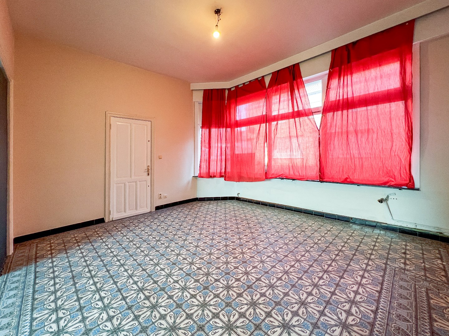 Opbrengsteigendom met 2 appartementen - foto 4