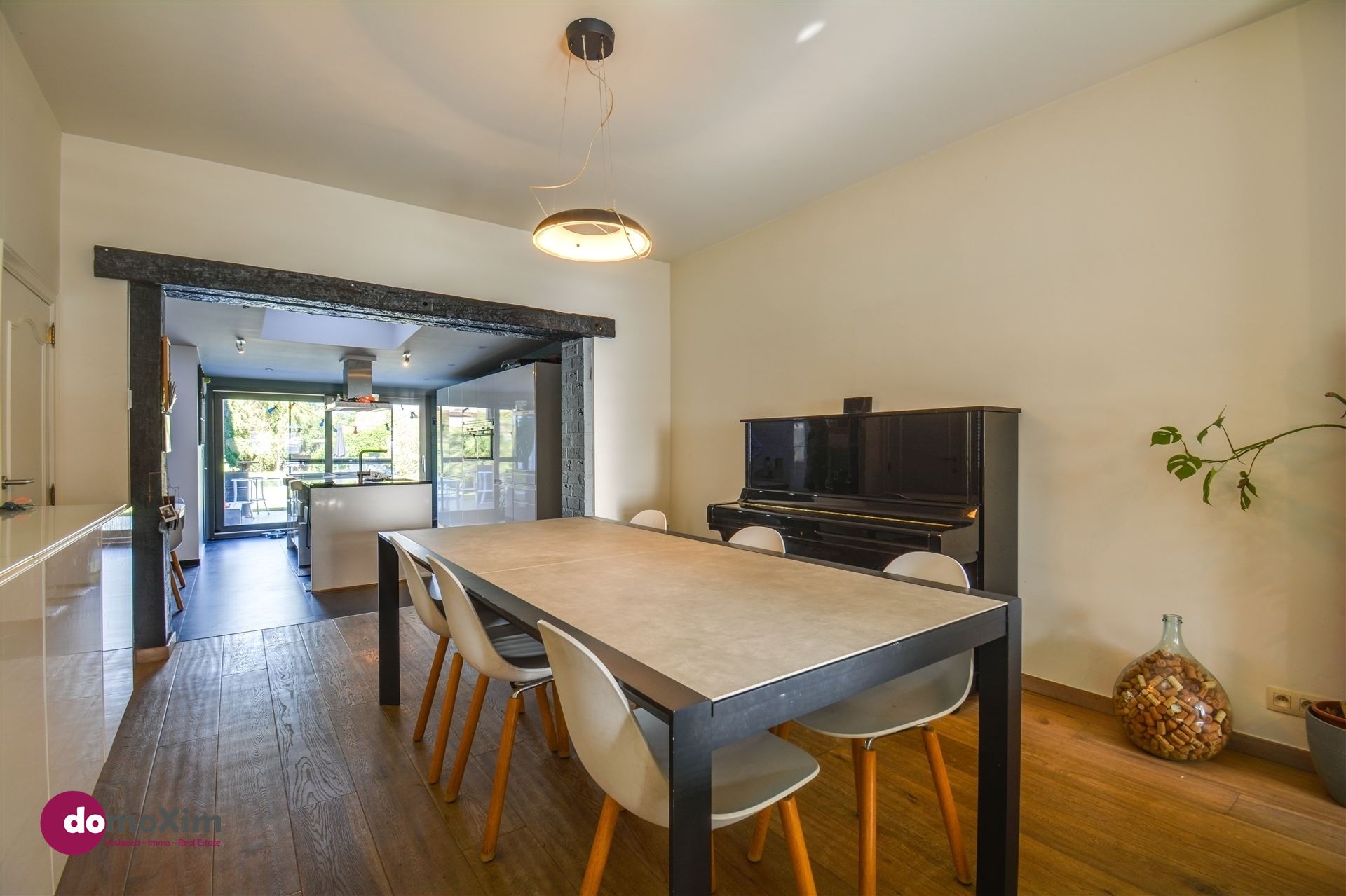 Stijlvol en verrassend ruime woning op wandelafstand van het centrum van Boortmeerbeek - foto 5