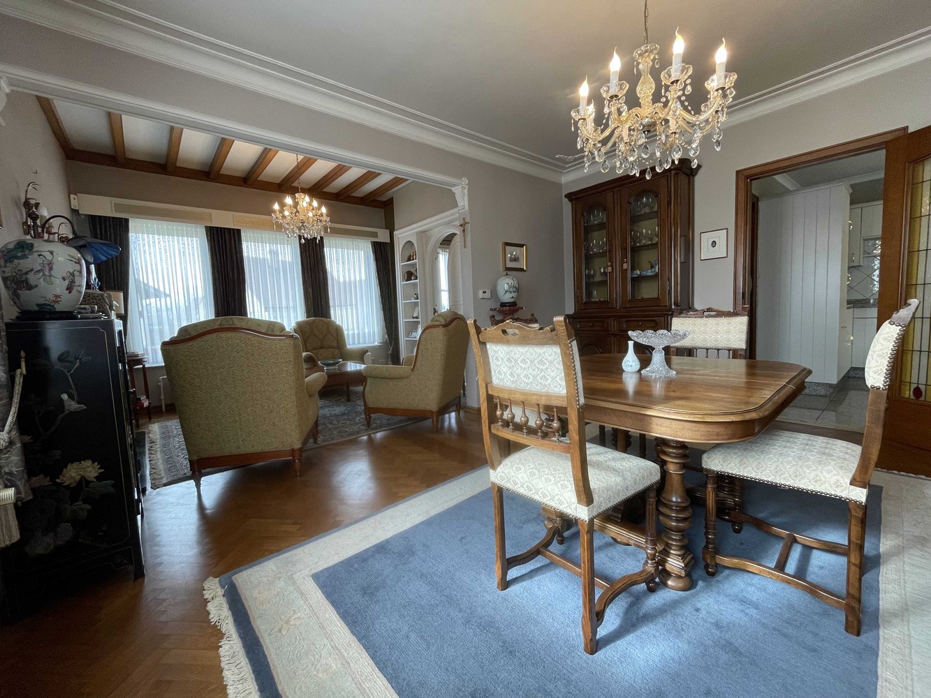 Charmante woning met grote tuin - foto 4