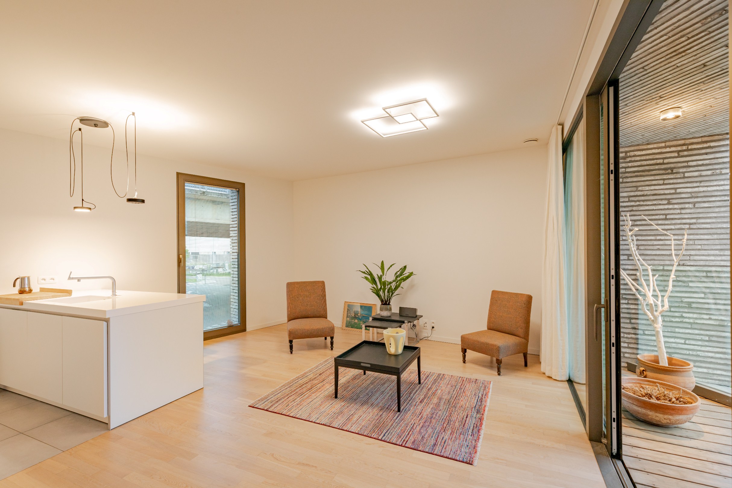Gemeubeld 2-slaapkamer appartement aan de Vaartkom! - foto 5