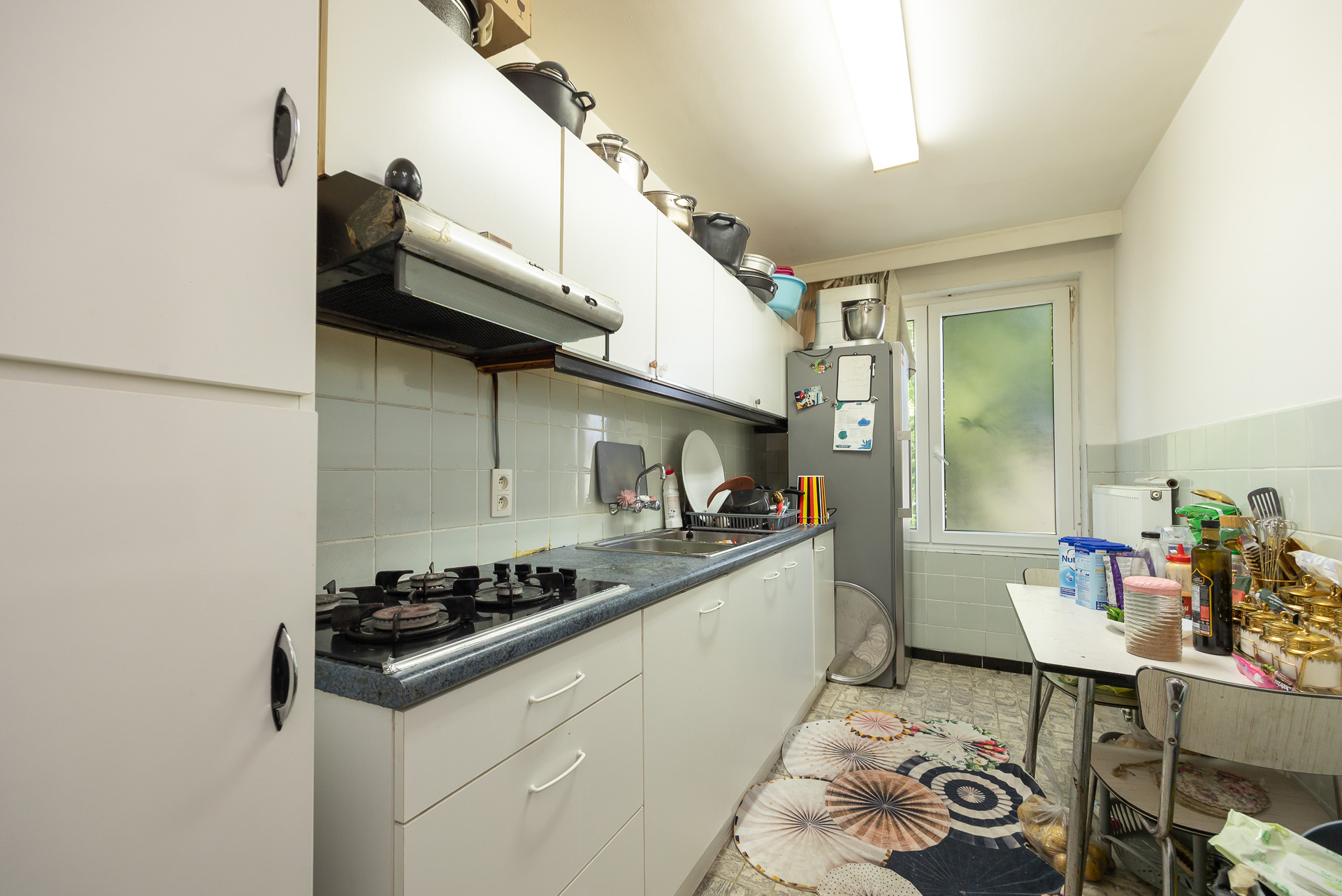 Lichtrijk appartement met 2 grote slpk, terras en koer - foto 4