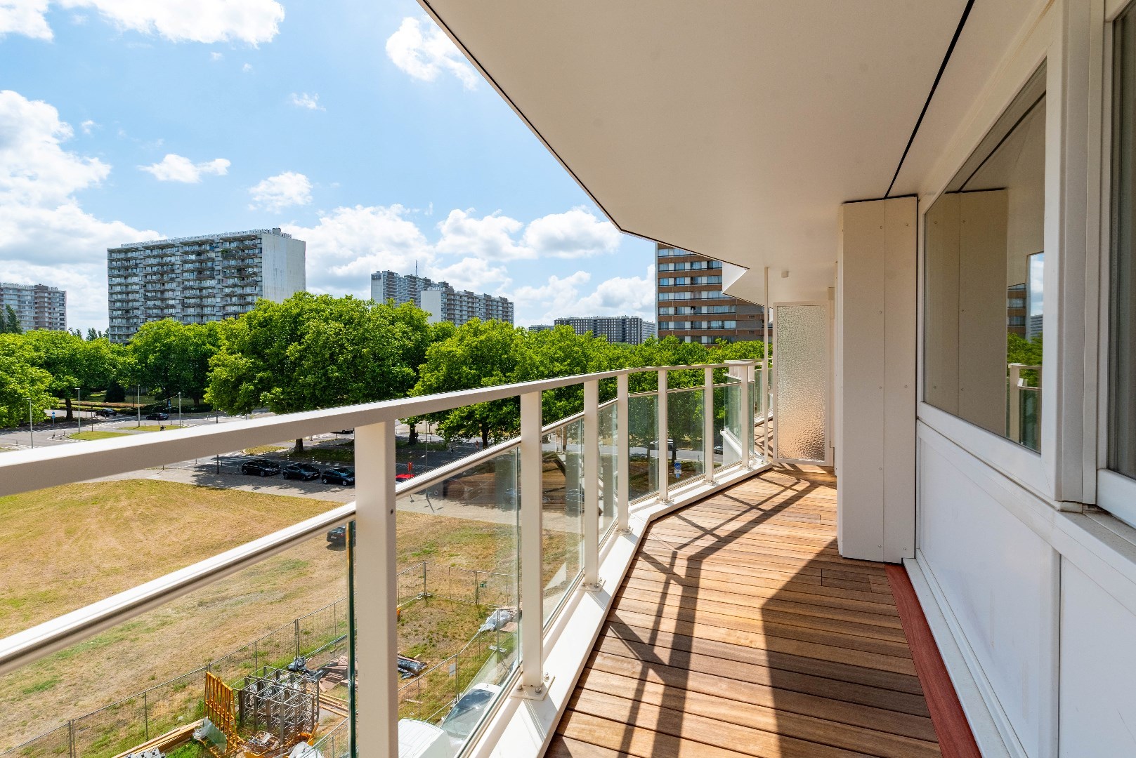 Appartement op de 4de verdieping met knap uitzicht - foto 3