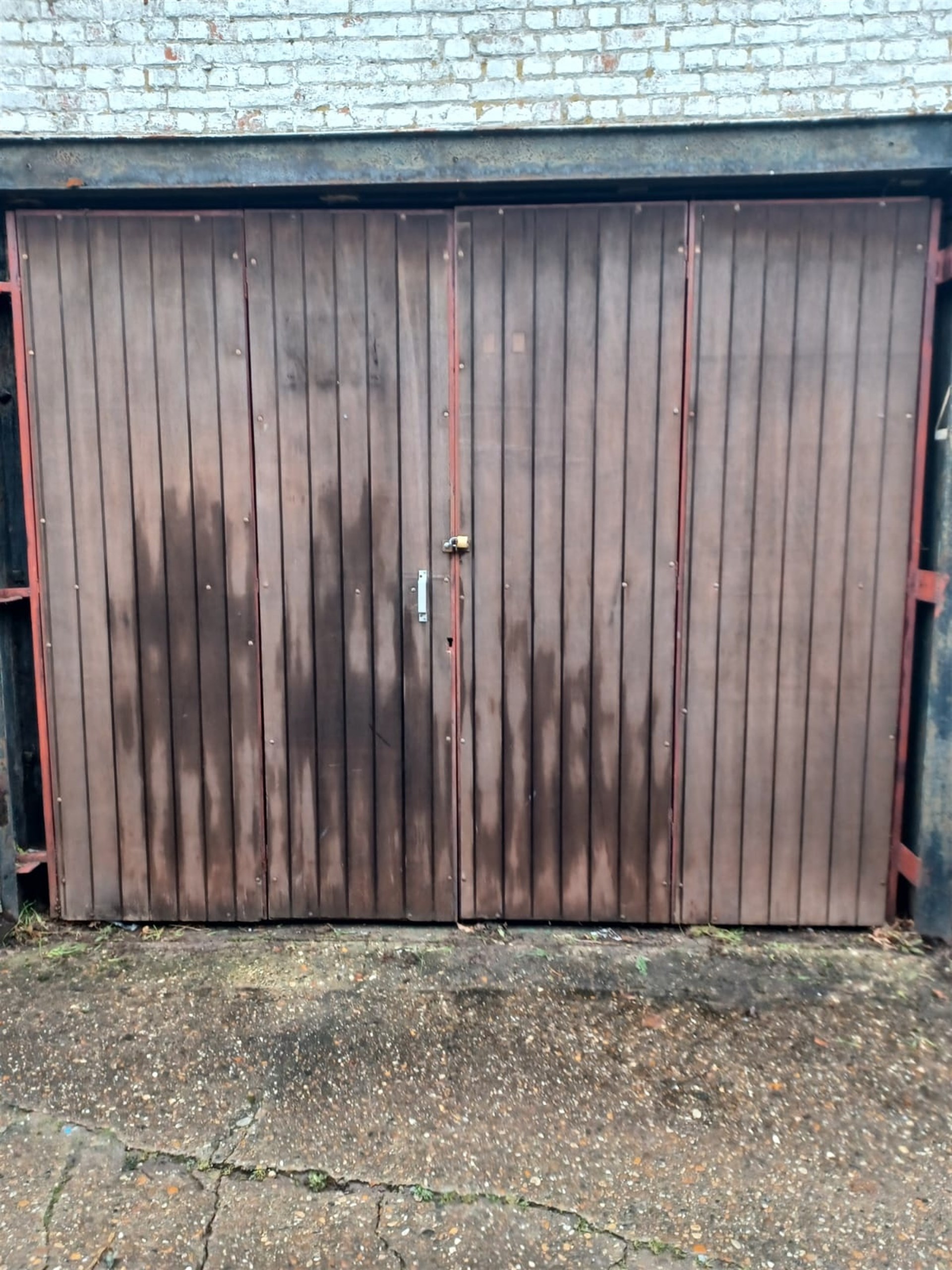 Praktische garagebox/opslagruimte op vlot bereikbare locatie - foto 3