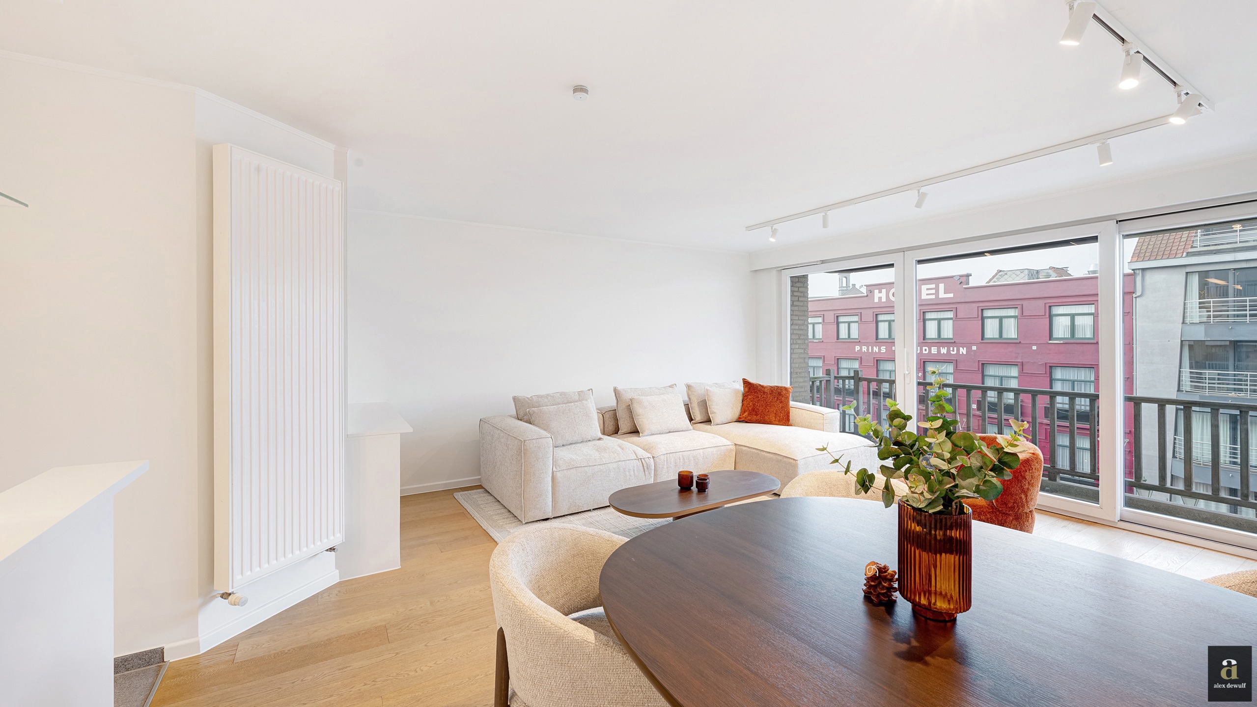 Ruim 2-slaapkamerappartement met westgericht terras - foto 4