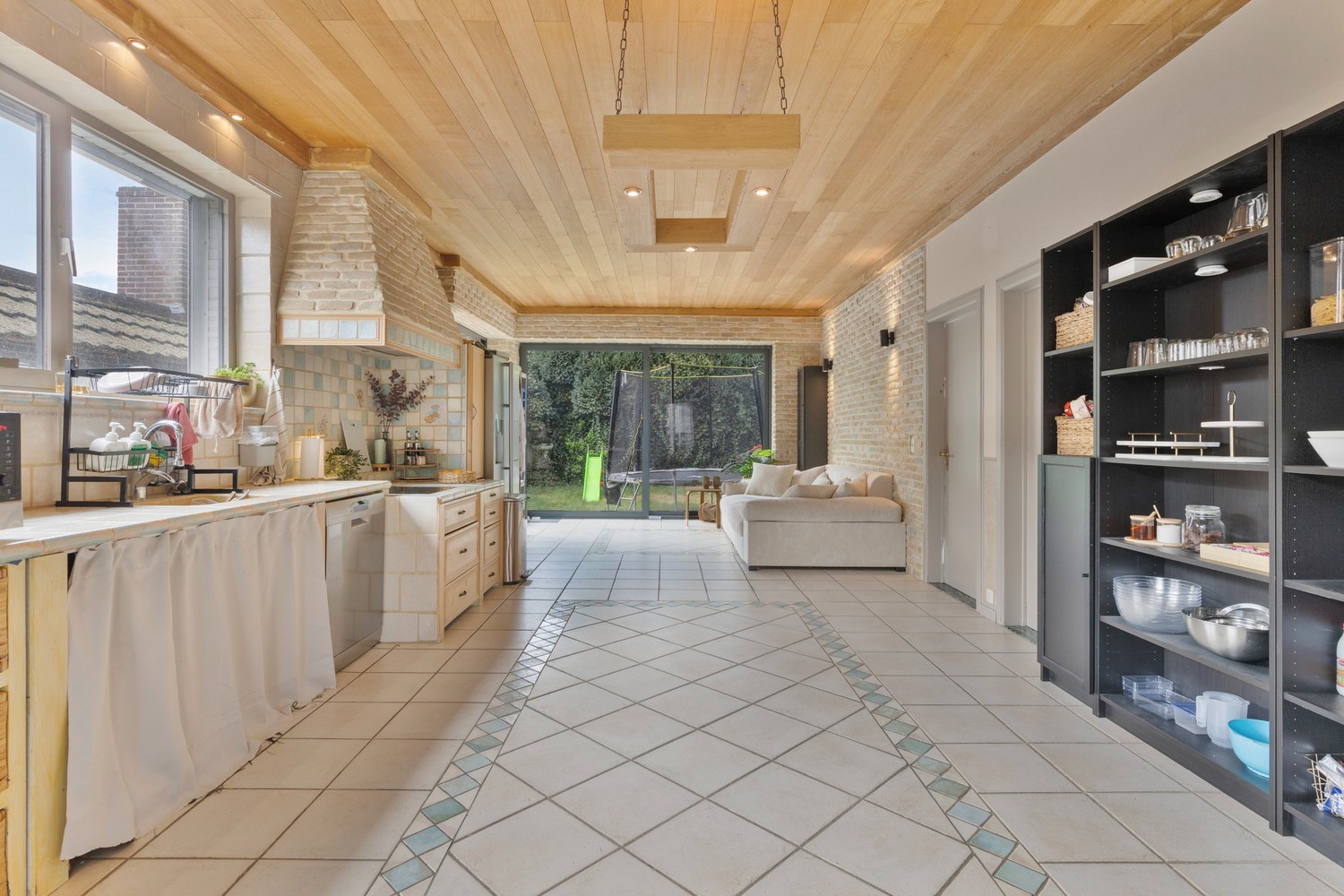 Ruime en instapklare villa op toplocatie in een rustige straat! - photo 5